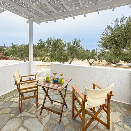 Alisea Resort Kimolos Bagian luar foto