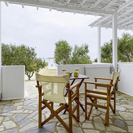Alisea Resort Kimolos Bagian luar foto